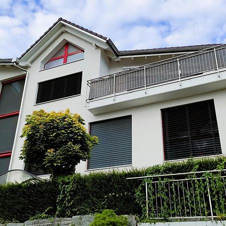 Haus Zur Lilie Hotel Hinwil ภายนอก รูปภาพ