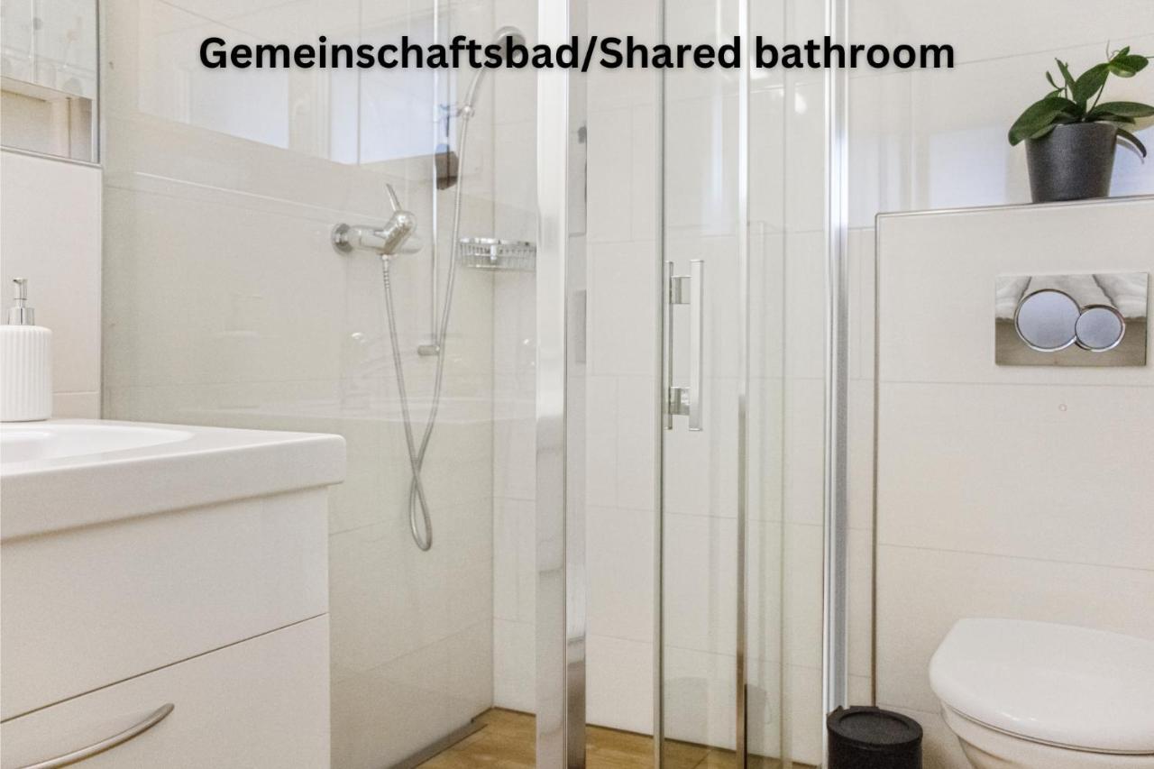Haus Zur Lilie Hotel Hinwil ภายนอก รูปภาพ