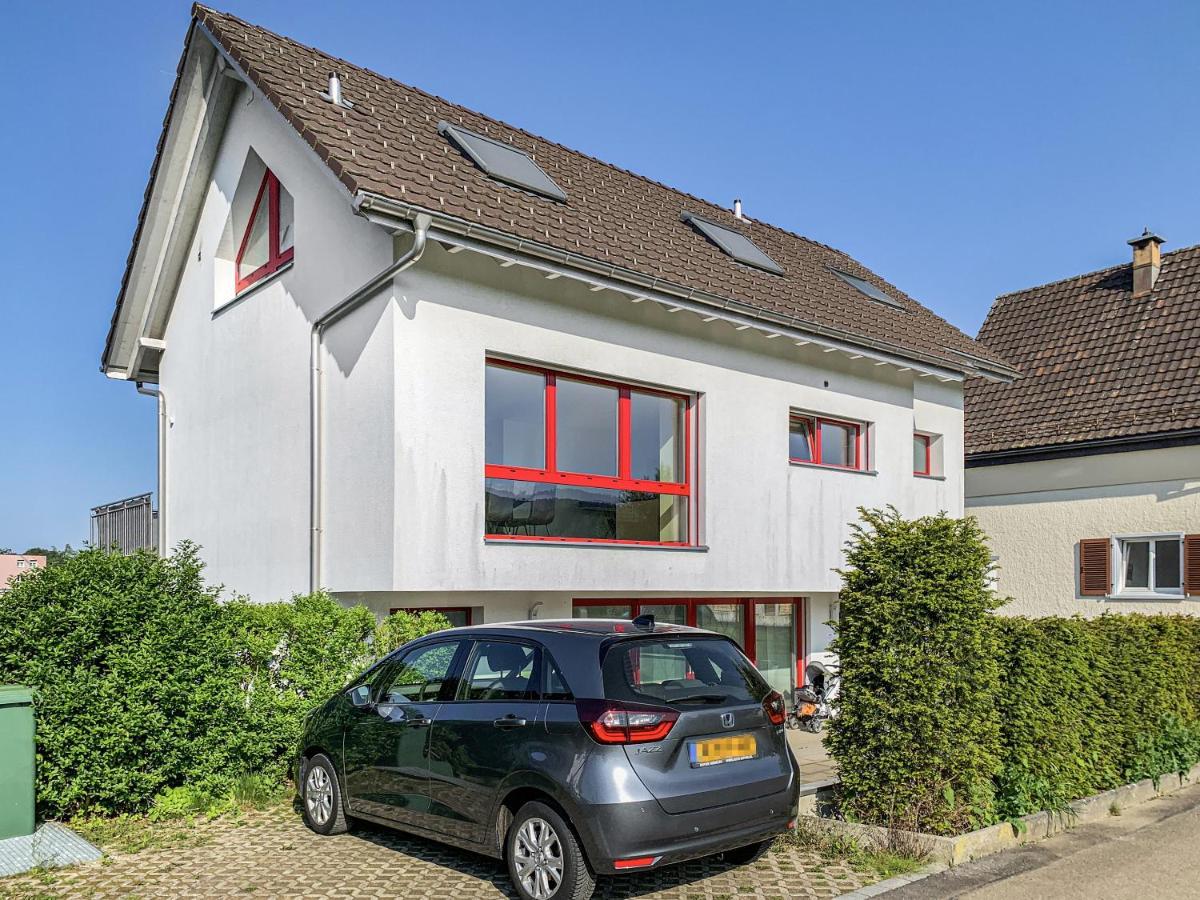 Haus Zur Lilie Hotel Hinwil ภายนอก รูปภาพ